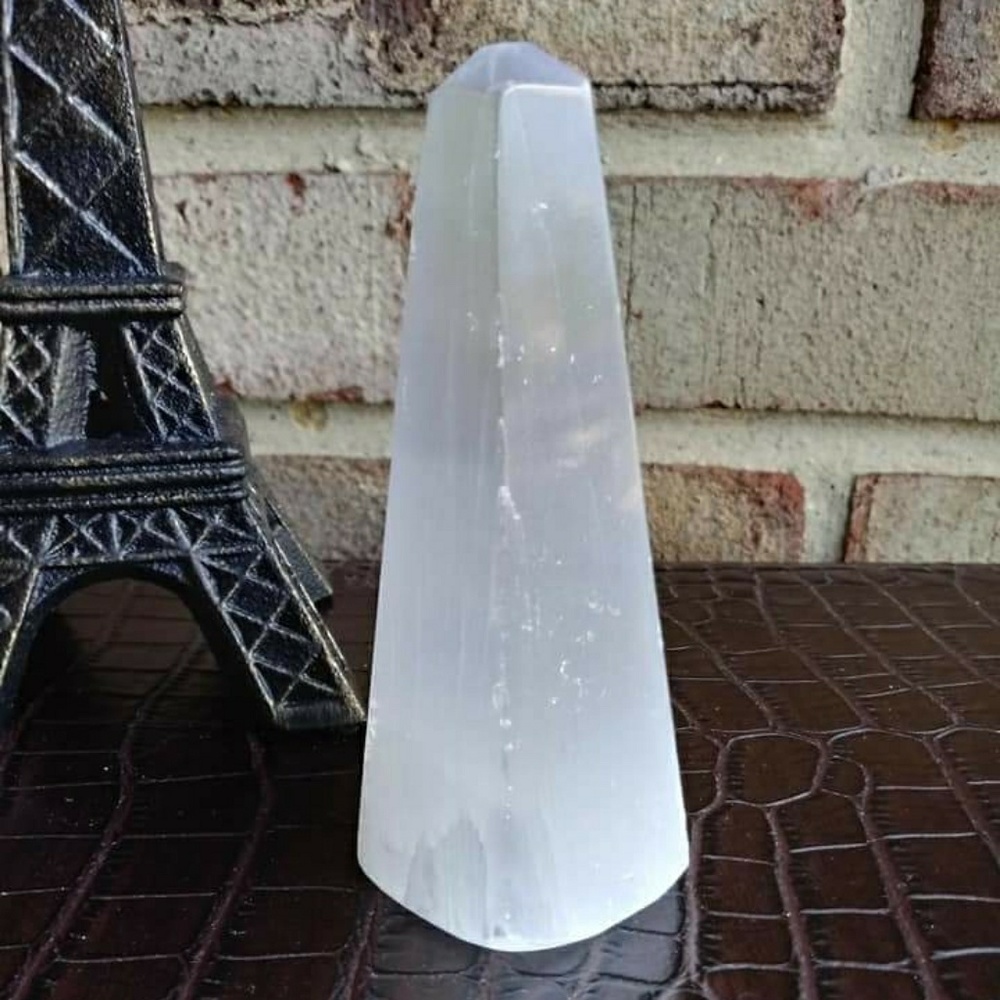 Selenite Tower